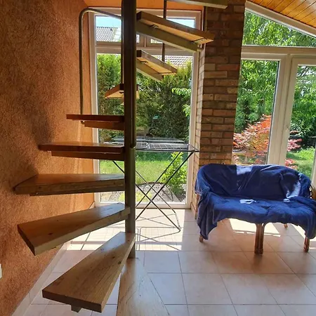 In Zamardi/balaton 20369 Apartment