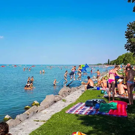 In Zamardi/balaton 20369 شقة