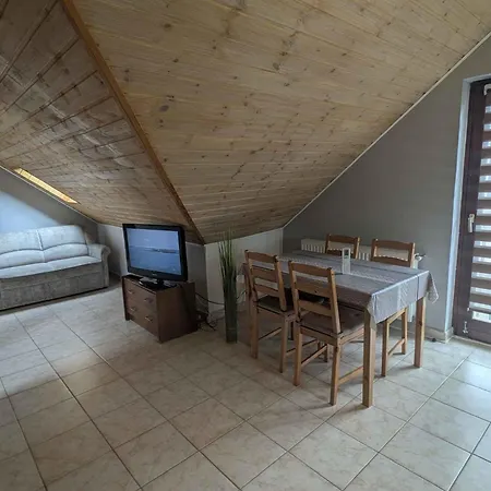 Appartement In Zamardi/balaton 20369 Zamárdi