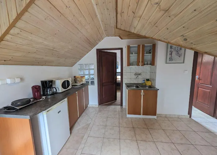 In - Balaton 20369 Zamárdi